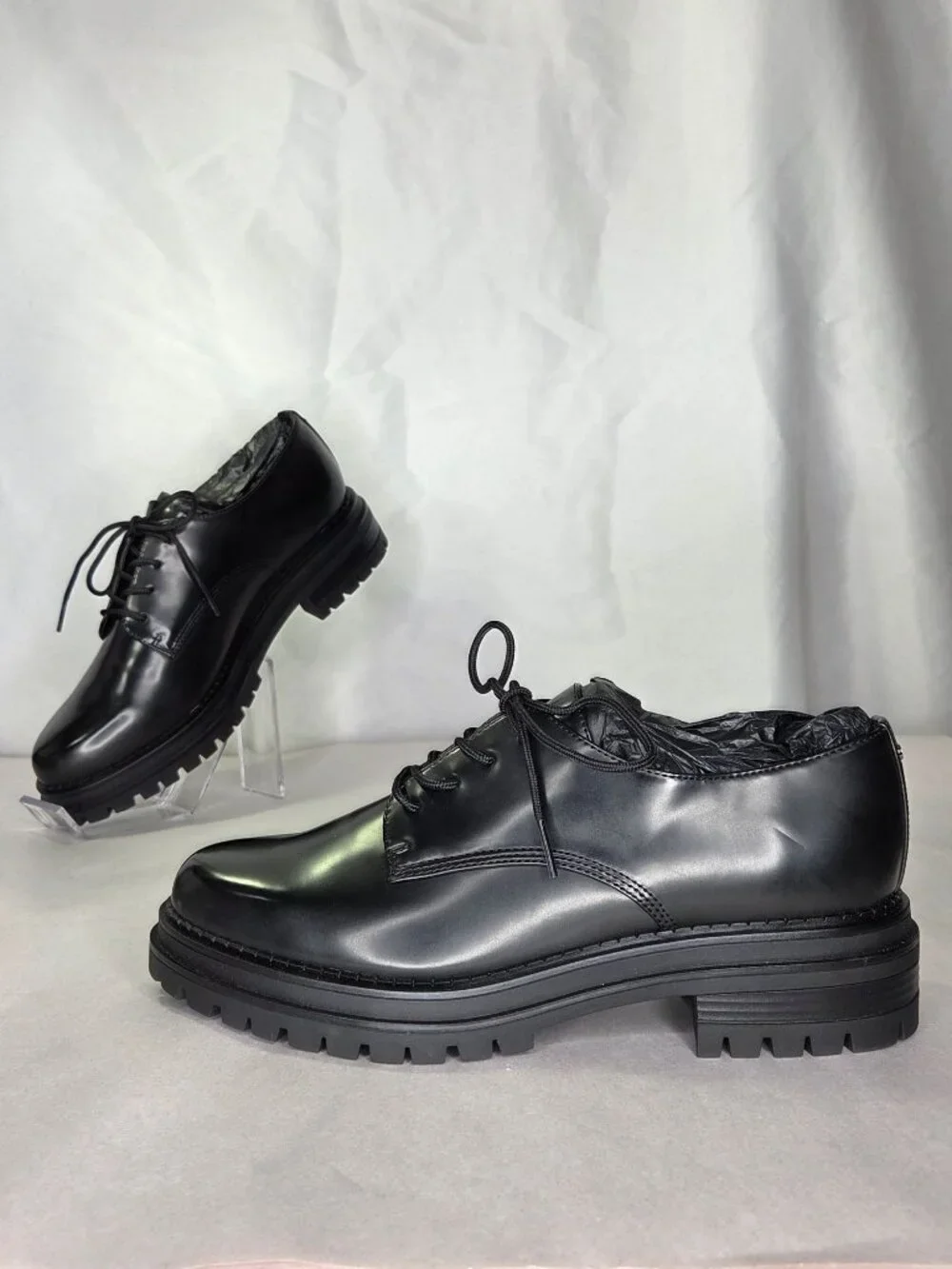 Calvin Klein Graysil Almond Toe Lug Sole Oxford Loafers - Black, Size: 9.5 M